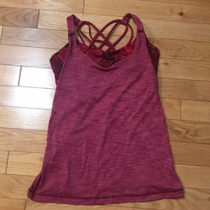 Lululemon sun salutation tank Sz 4